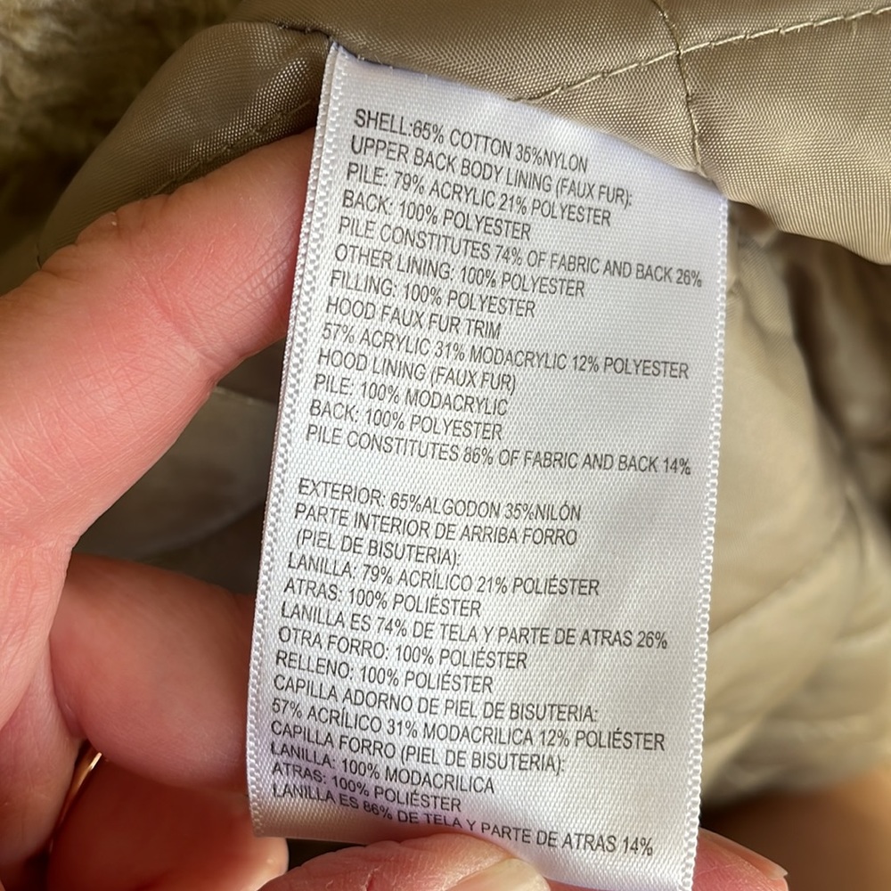 🚫 SOLD LBD Laundry by Design Utility Jacket with Faux Fur Hood Tan S - Picture 12 of 15